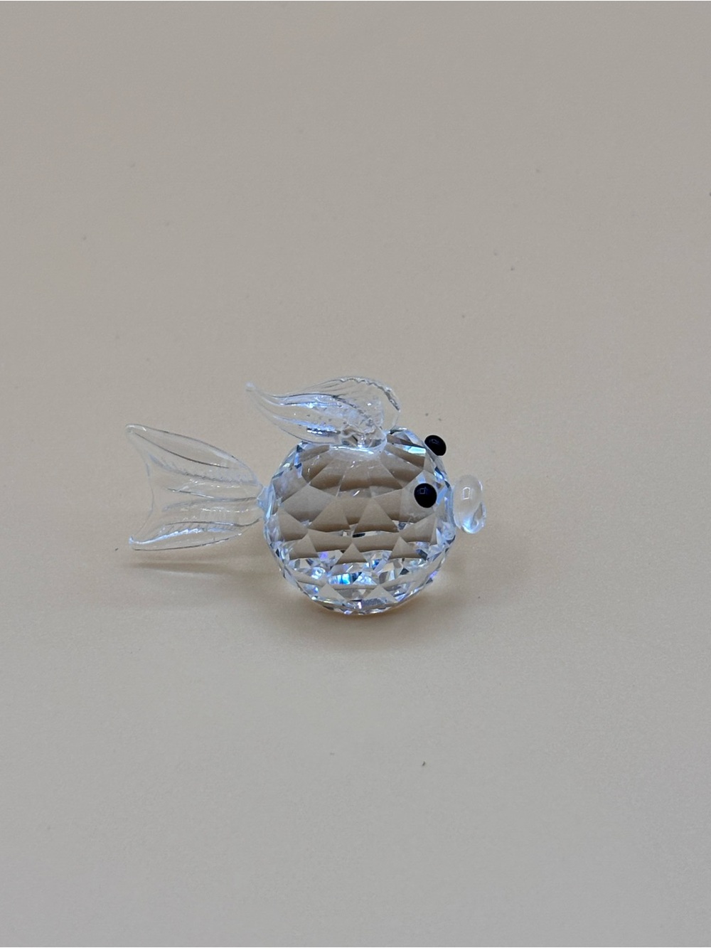 Small Asfour Crystal Fish Figurine model 951 - Sea Figurines Collection